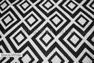 BLACK/WHITE