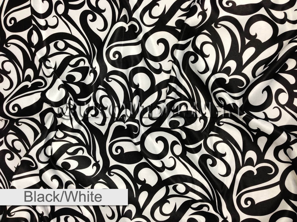 BLACK/WHITE