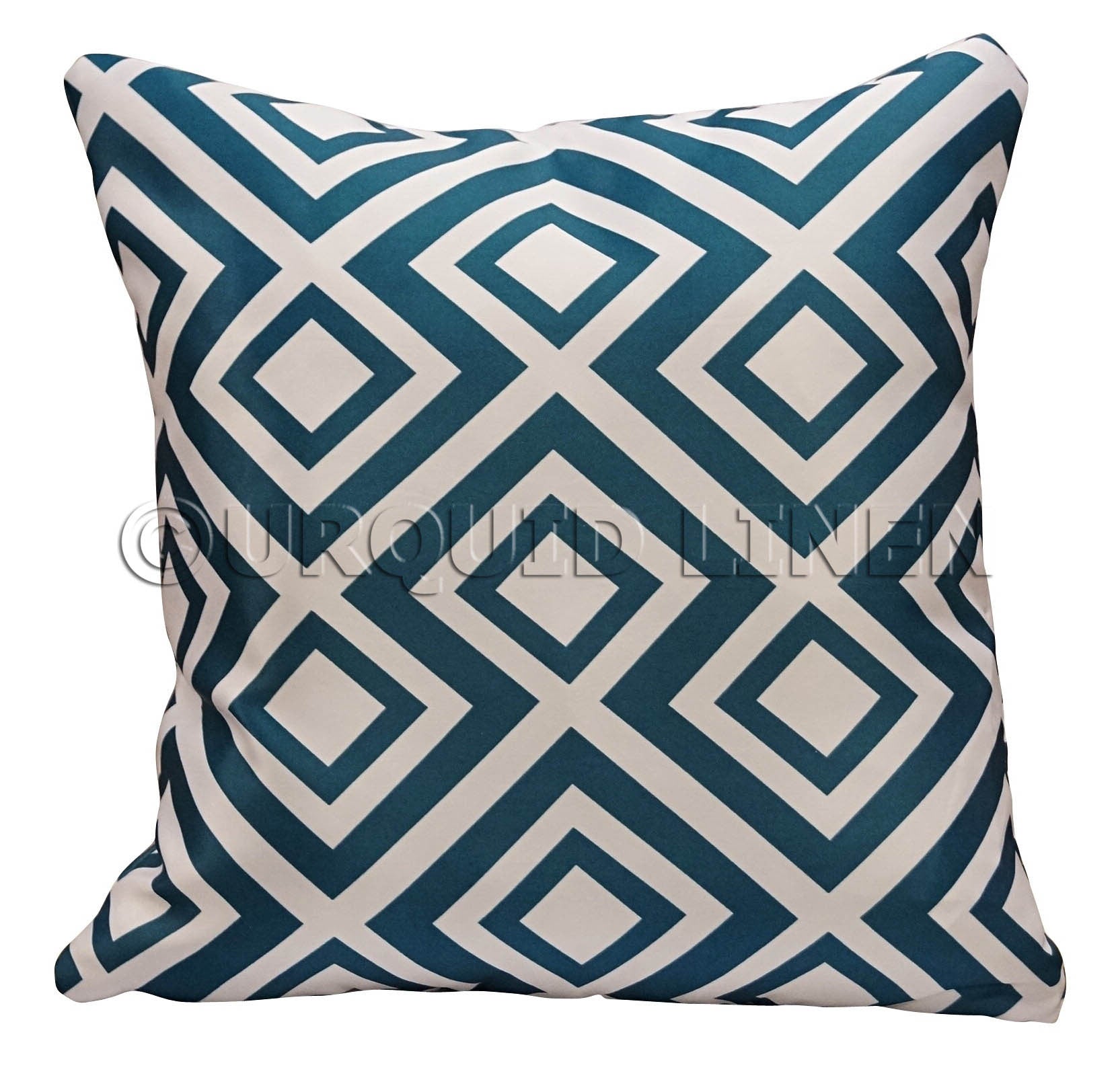 Paragon Lamour (Print) Throw Pillow